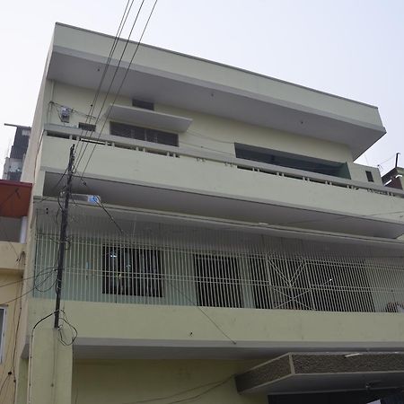 Oyo 7622瓦拉纳西住宿酒店 外观 照片